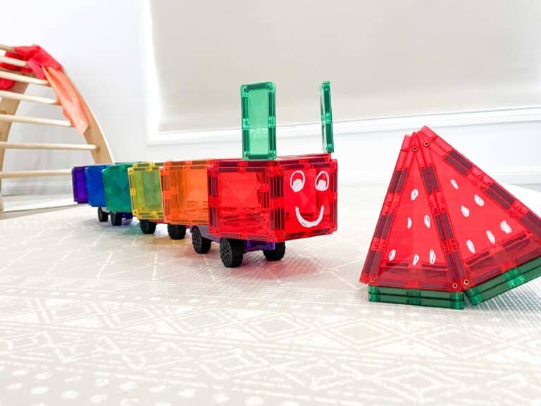 How to build a CONNETIX caterpillar